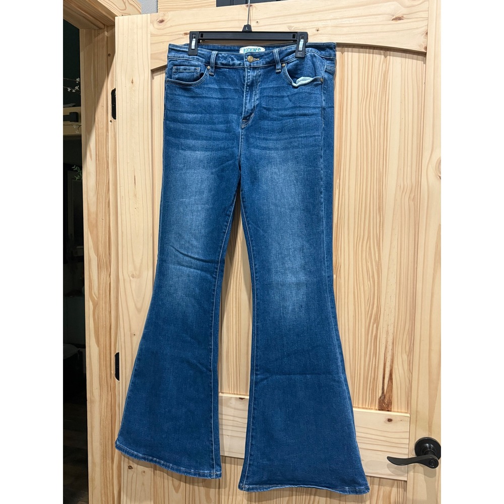 Rockin' C Womens High Rise Flare Bell Bottom Jeans Medium Wash Blue Size 32